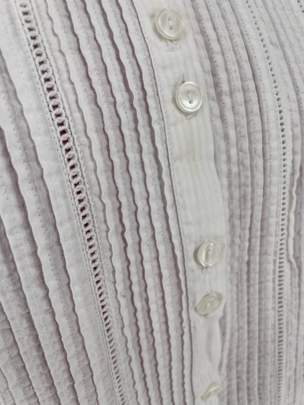 A.n.A. White Lightweight 100% Cotton Striped Button Down Pin-tuck Casual Blouse - Picture 6 of 16